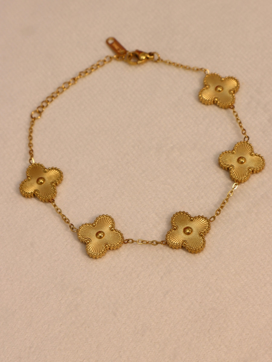 Luxury Clover Set