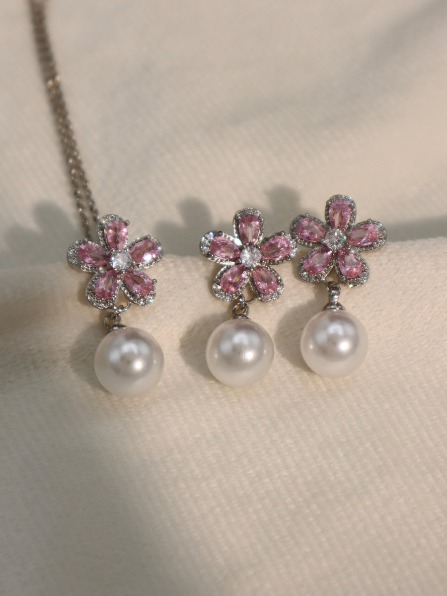 Pearl Diva