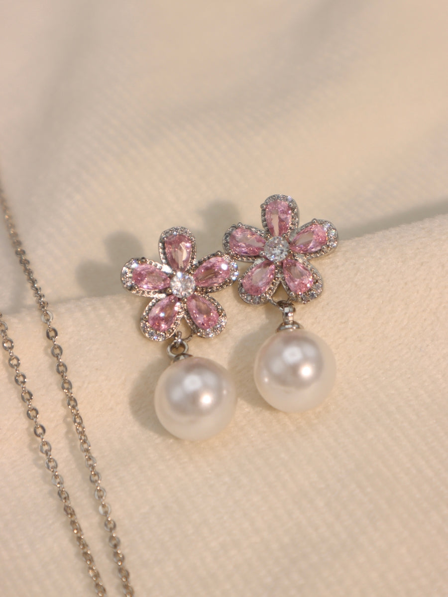 Pearl Diva