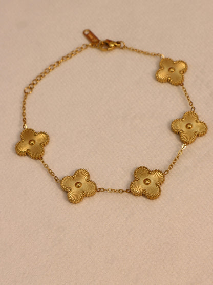 Luxury Clover Set