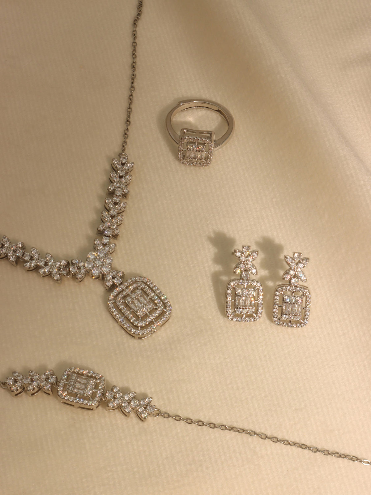 Valèna Set