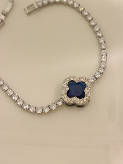 Celestial Clover Bracelet ( Sapphire )