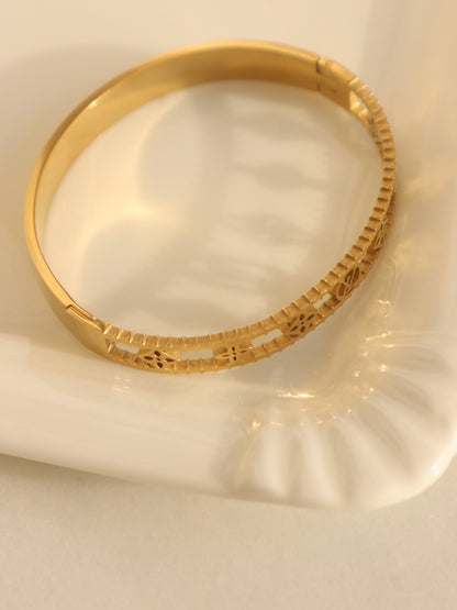 LV Openable Bracelet