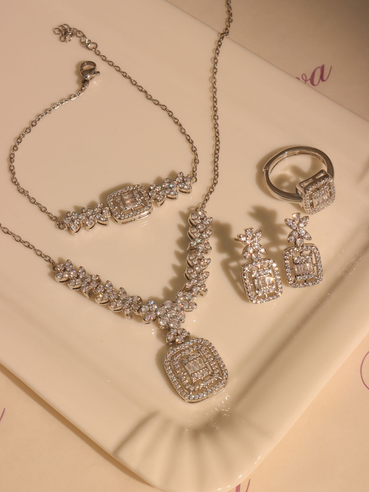 Valèna Set