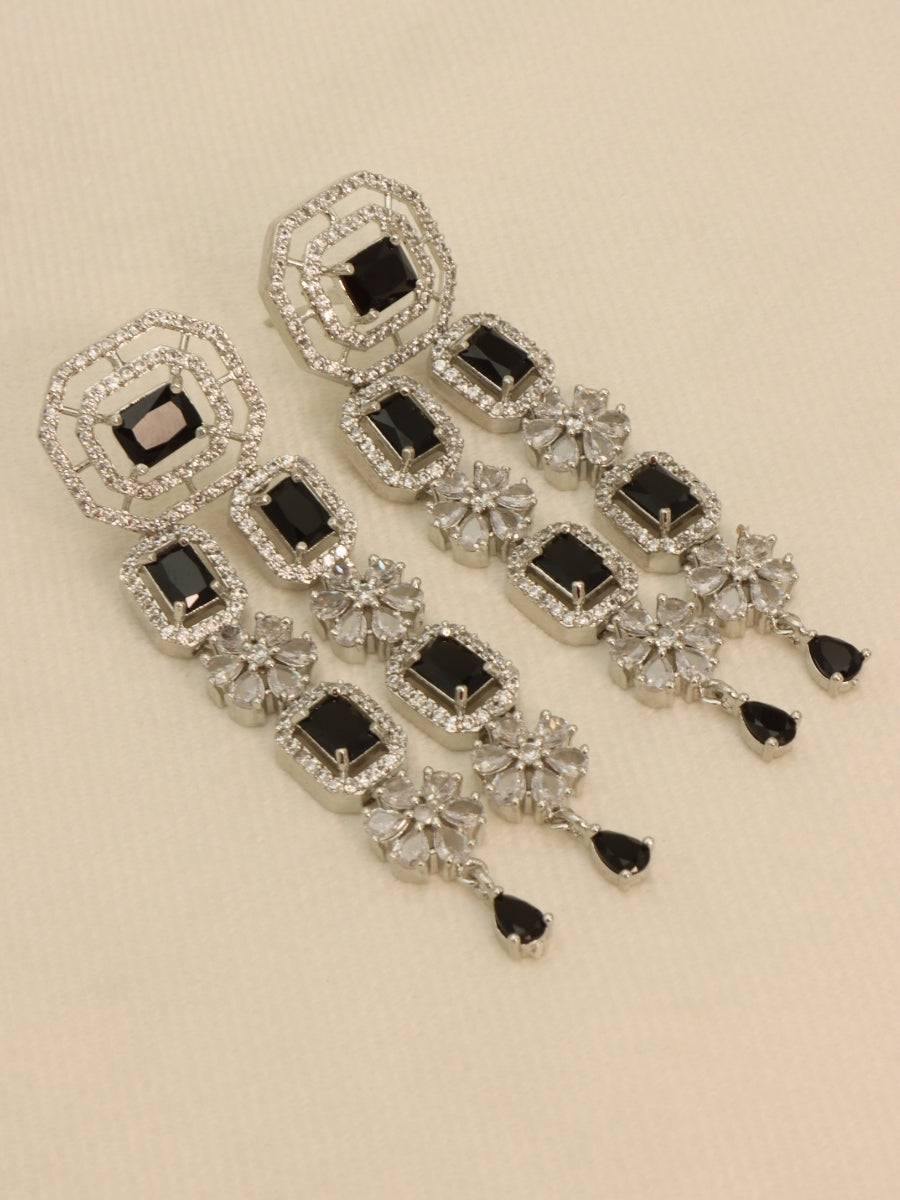 Noir Opulence