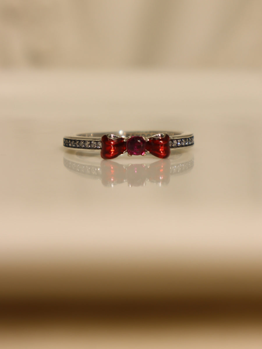 Red knot ( promise ring )