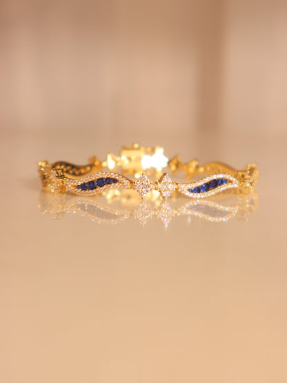 Aveline ( Sapphire blue )