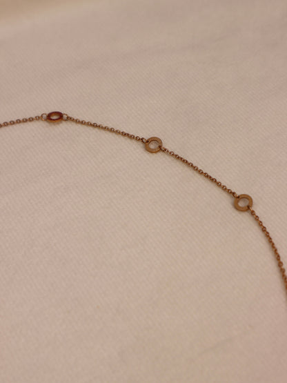 Skyé ( RoseGold )
