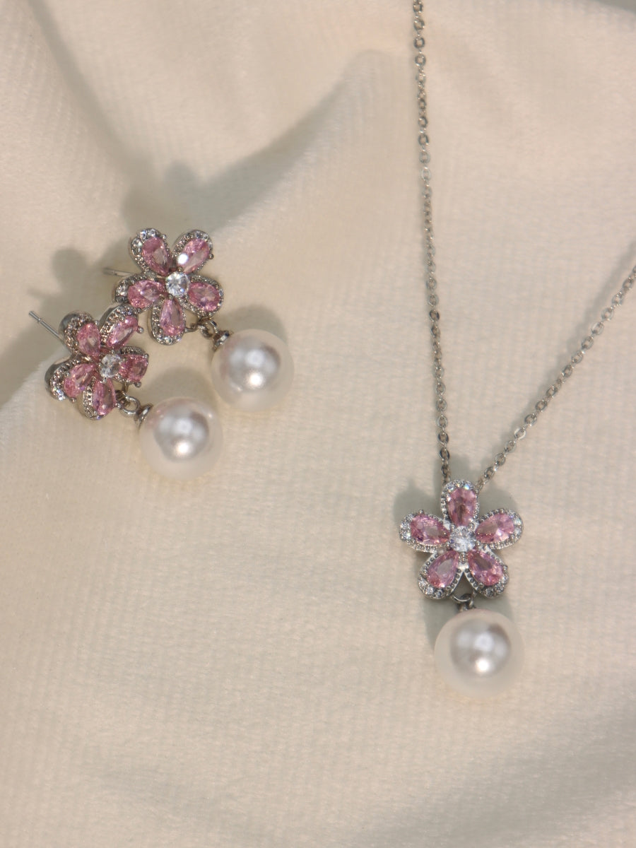 Pearl Diva
