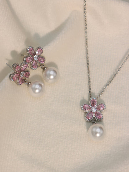 Pearl Diva