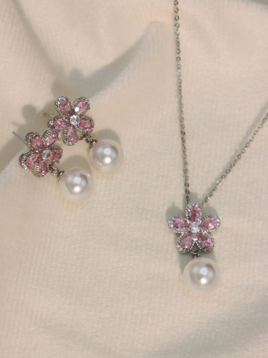 Pearl Diva